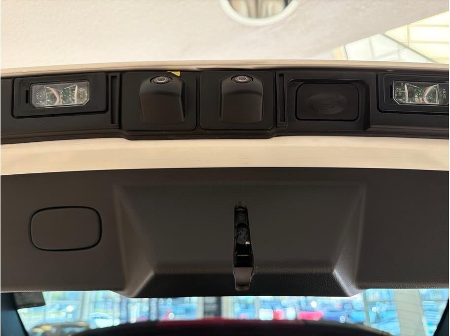 2024 Vinfast VF 8 Eco Sport Utility 4D