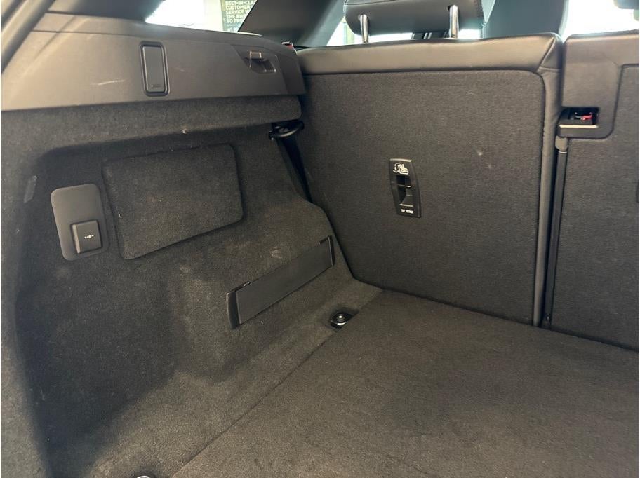 2024 Land Rover Range Rover Evoque P250 Dynamic SE Sport Utility 4D