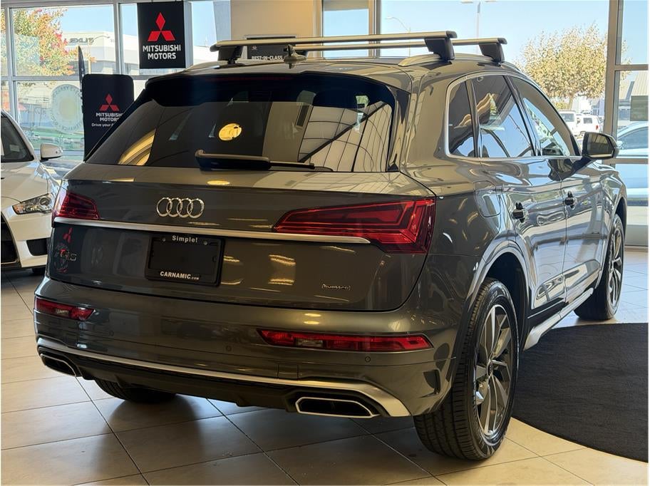 2024 Audi Q5 45 TFSI S line Premium Plus Sport Utility 4D