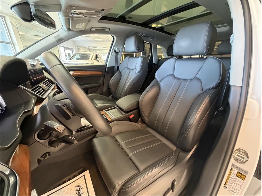 2021 Audi Q5 55 TFSI e Prestige Sport Utility 4D