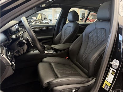 2023 BMW 5 Series 530e Sedan 4D