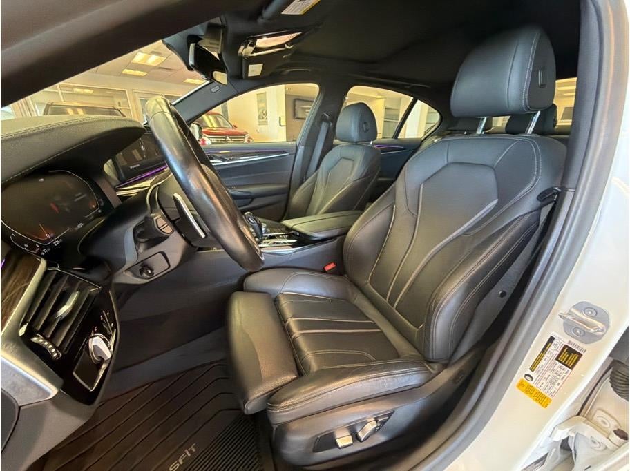 2021 BMW 5 Series 540i Sedan 4D