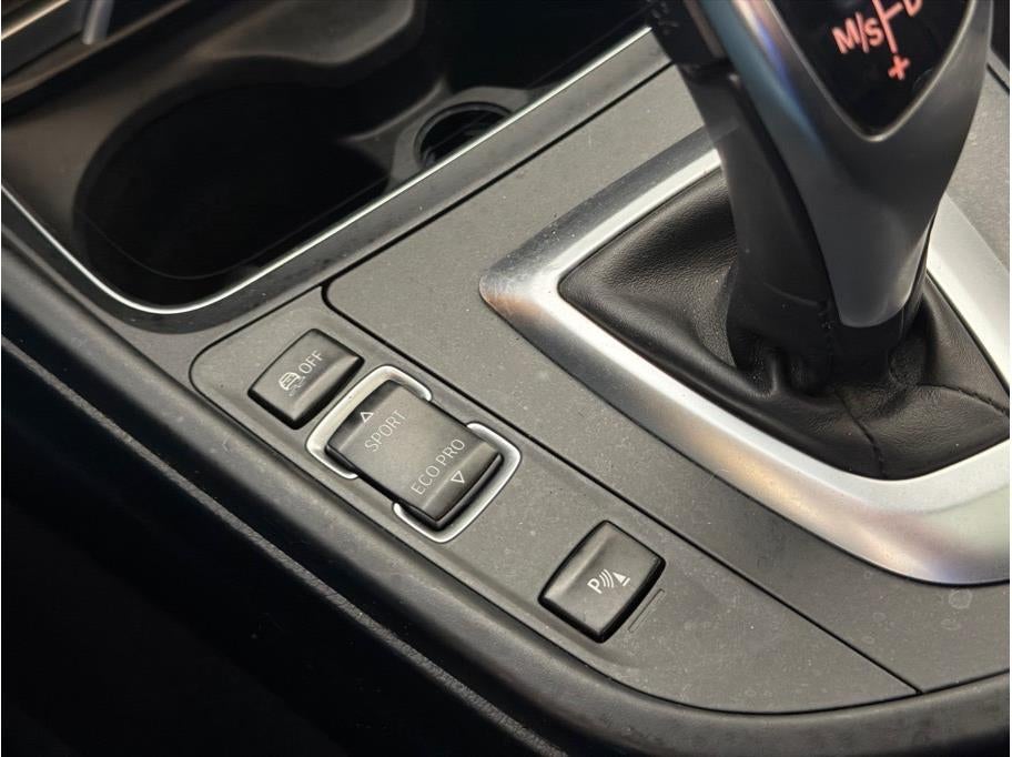 2017 BMW 3 Series 328d xDrive Sedan 4D