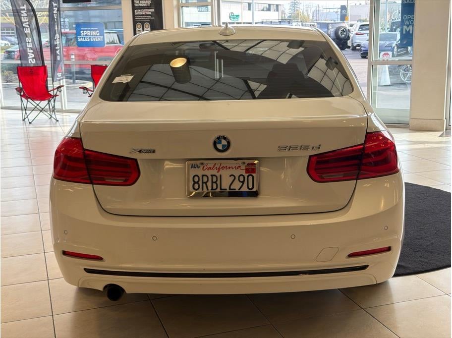 2017 BMW 3 Series 328d xDrive Sedan 4D