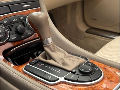 2009 Mercedes-Benz SL-Class SL 550 Roadster 2D