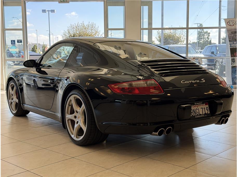 2006 Porsche 911 Carrera S Coupe 2D