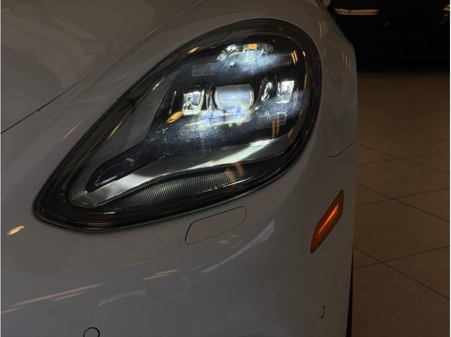 2019 Porsche Panamera 4 E-Hybrid Sedan 4D