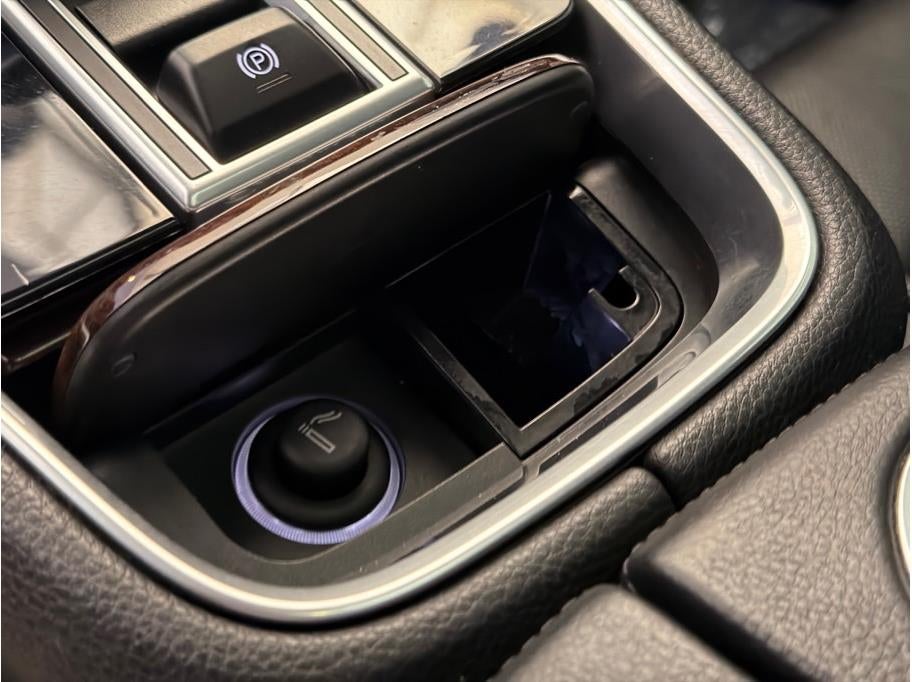 2018 Porsche Panamera 4 E-Hybrid Sedan 4D