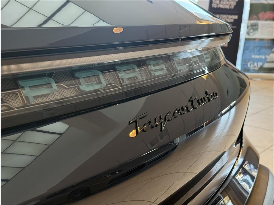 2022 Porsche Taycan Cross Turismo Turbo Wagon 4D