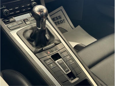 2019 Porsche 718 Boxster Roadster 2D