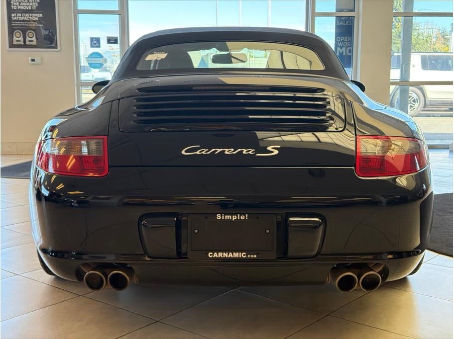 2005 Porsche 911 Carrera S Cabriolet 2D