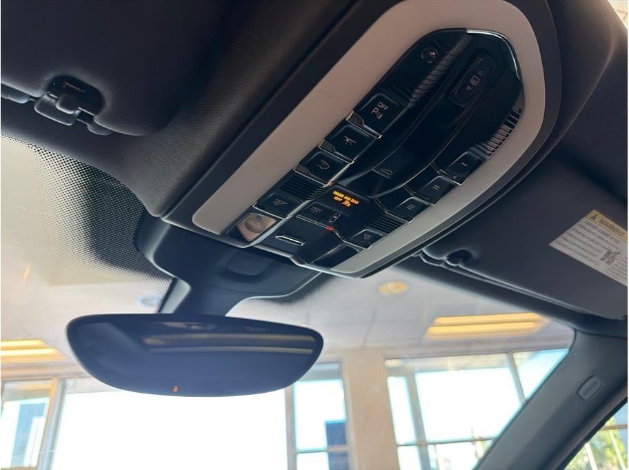 2017 Porsche Cayenne Platinum Edition Sport Utility 4D