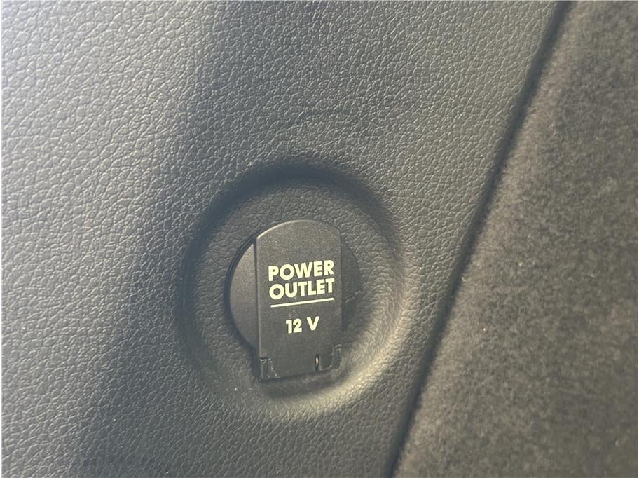 2018 Porsche Macan Sport Edition Sport Utility 4D