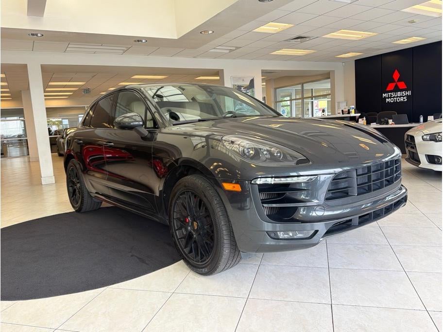 2017 Porsche Macan GTS Sport Utility 4D