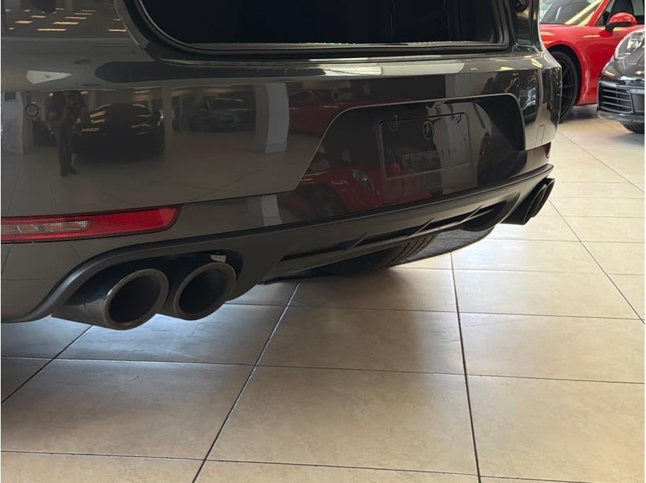 2017 Porsche Macan GTS Sport Utility 4D