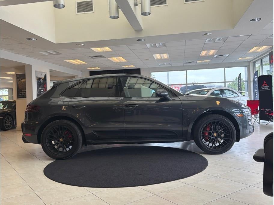 2017 Porsche Macan GTS Sport Utility 4D