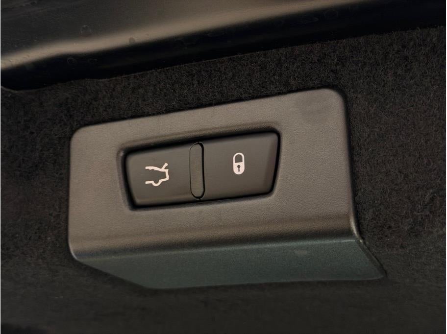 2018 Maserati Quattroporte S Sedan 4D