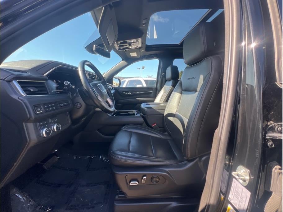 2023 GMC Yukon XL Denali Sport Utility 4D