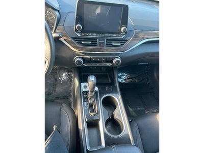 2023 Nissan Altima 2.5 SV Sedan 4D