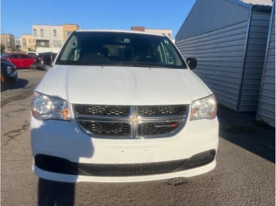 2017 Dodge Grand Caravan Passenger SE Minivan 4D