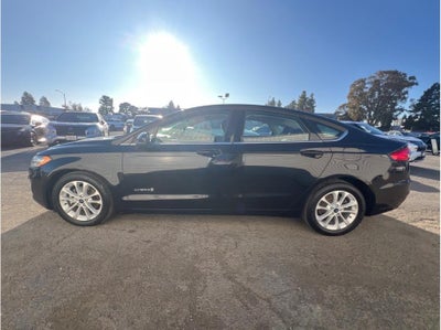 2019 Ford Fusion SE Hybrid Sedan 4D