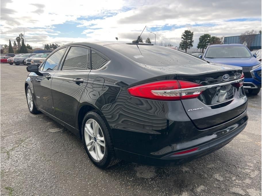 2018 Ford Fusion S Hybrid Sedan 4D