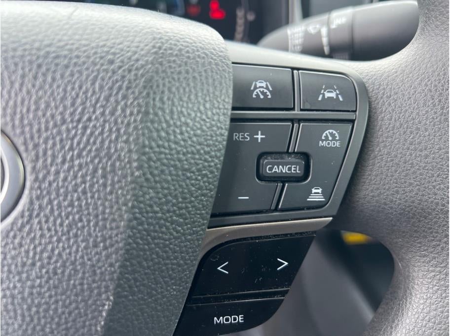 2025 Toyota Camry LE Sedan 4D