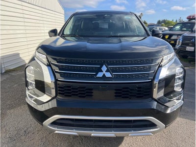 2022 Mitsubishi Outlander SE Sport Utility 4D