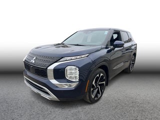 2023 Mitsubishi Outlander SE Sport Utility 4D