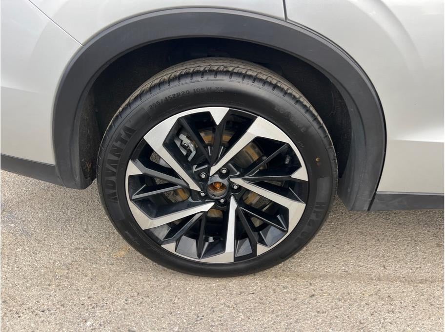 2024 Mitsubishi Outlander SE Sport Utility 4D