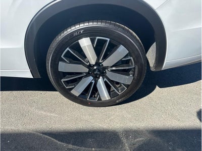 2025 Mitsubishi Outlander SEL Sport Utility 4D
