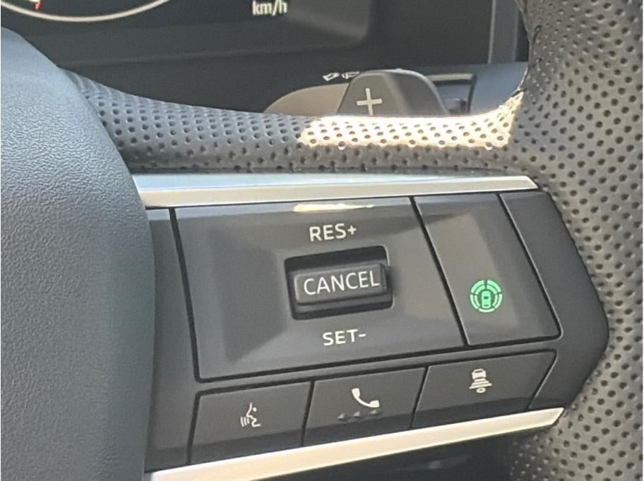 2025 Mitsubishi Outlander PHEV SE Tech Package