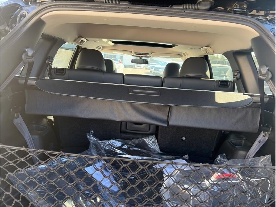 2025 Mitsubishi Outlander PHEV SE Tech Package