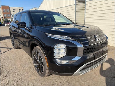 2025 Mitsubishi Outlander PHEV SE