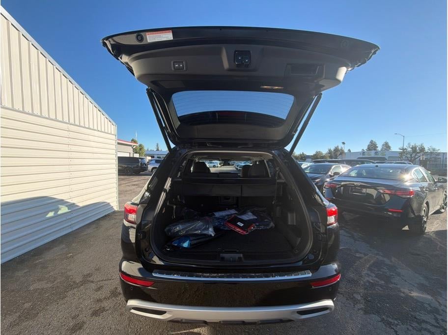 2025 Mitsubishi Outlander PHEV SE Tech Package