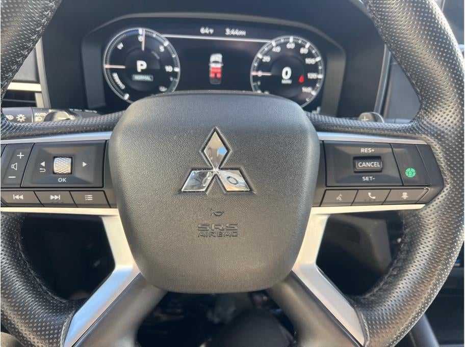 2024 Mitsubishi Outlander PHEV SEL Sport Utility 4D