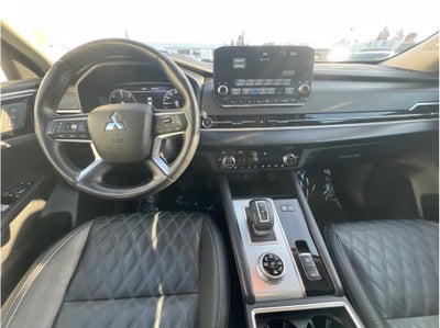 2024 Mitsubishi Outlander PHEV SEL Sport Utility 4D