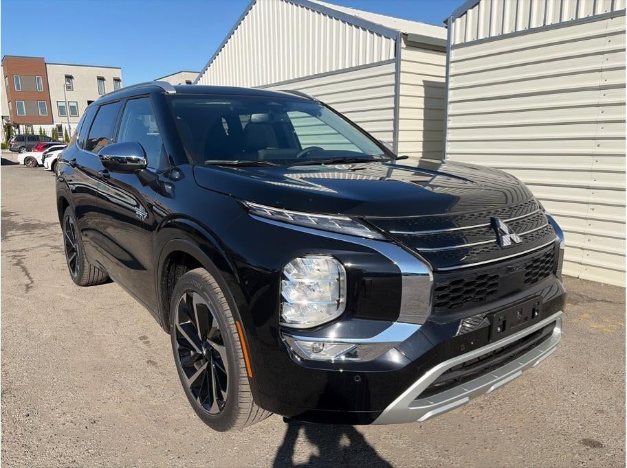 2025 Mitsubishi Outlander PHEV SEL