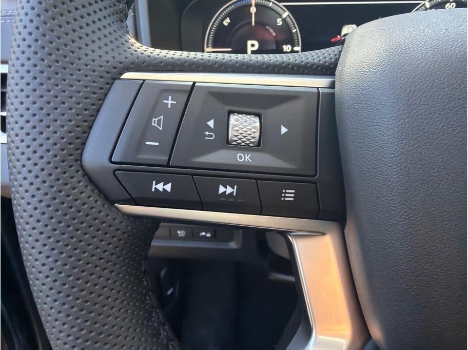 2025 Mitsubishi Outlander PHEV SEL