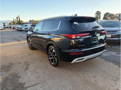 2025 Mitsubishi Outlander PHEV SEL