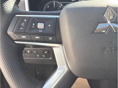 2025 Mitsubishi Outlander PHEV SEL