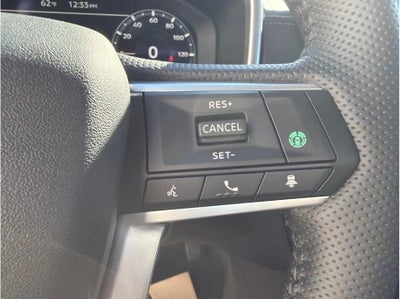 2025 Mitsubishi Outlander PHEV SEL