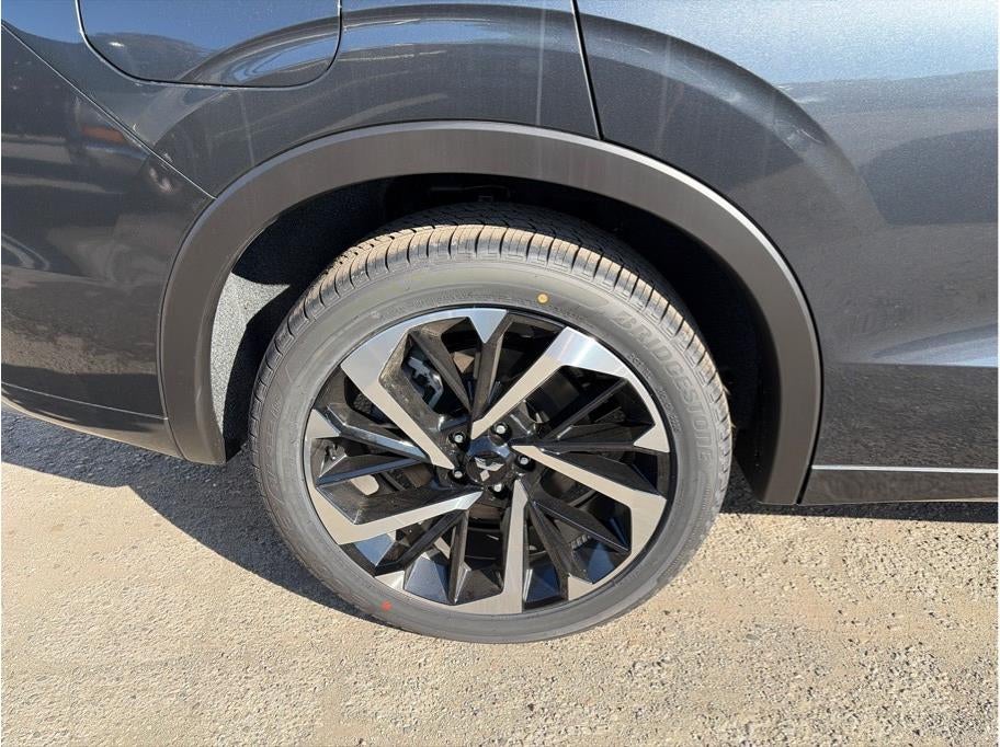 2025 Mitsubishi Outlander PHEV SEL