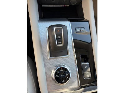 2025 Mitsubishi Outlander PHEV SEL