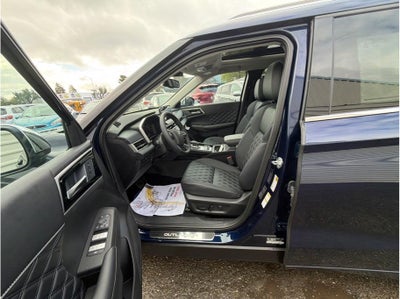 2025 Mitsubishi Outlander PHEV SEL