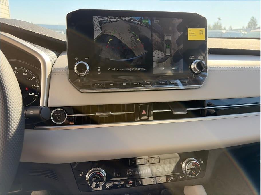 2025 Mitsubishi Outlander PHEV SEL