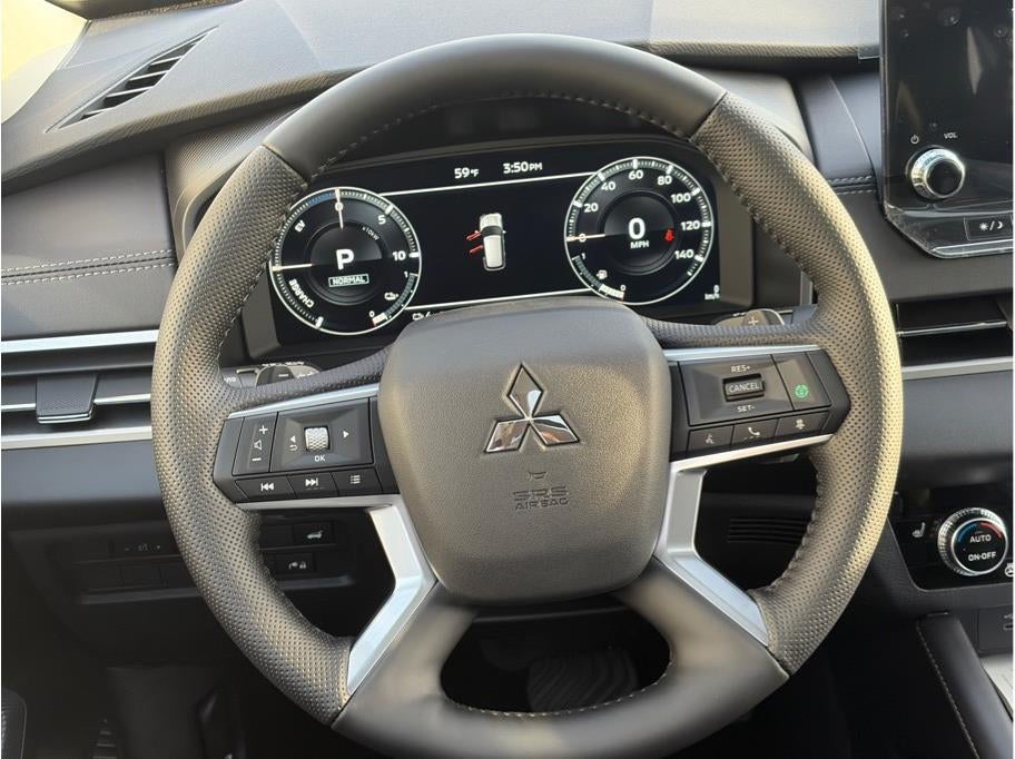 2025 Mitsubishi Outlander PHEV SEL