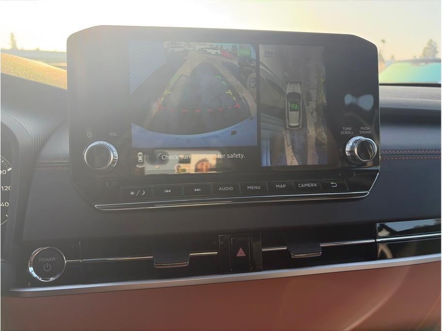 2025 Mitsubishi Outlander PHEV SEL Premium Package