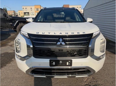 2025 Mitsubishi Outlander PHEV SEL Premium Package