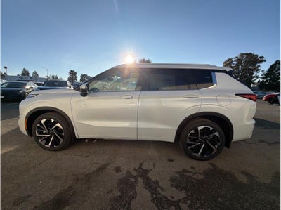 2025 Mitsubishi Outlander PHEV SEL